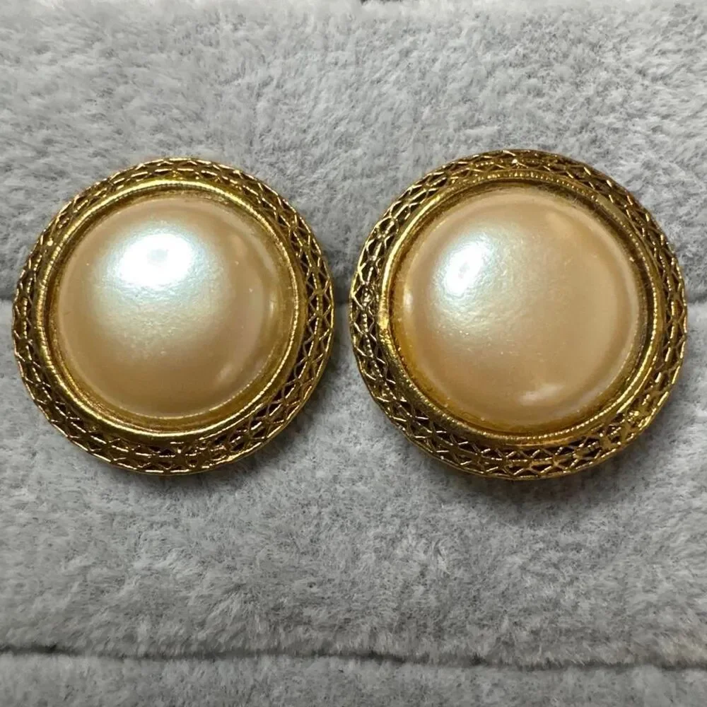 Unbranded Women's Gold Jewellery